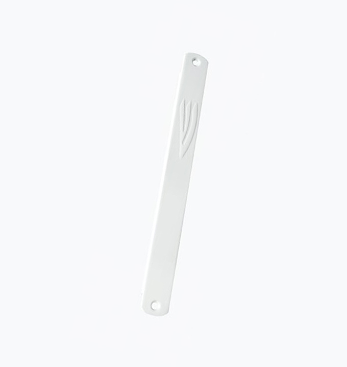 Мезузы белый