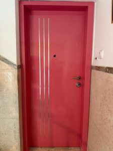 דלת כניסה שהותקנה על ידי ריץ' דור – פרויקט בצפון